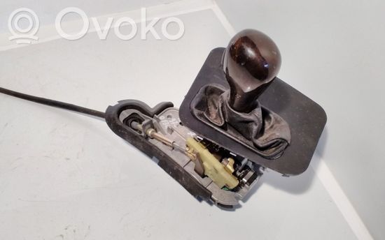 BMW 7 E38 Gear selector/shifter (interior) 1422552