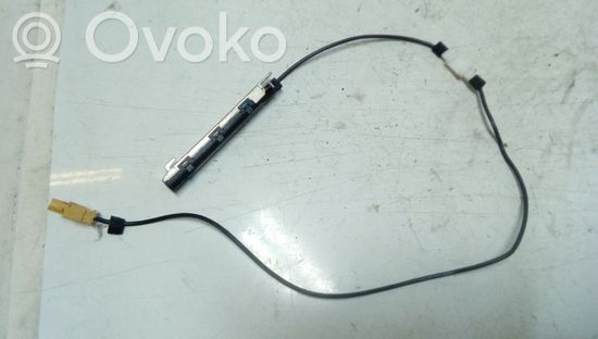 Volkswagen Golf V Aerial antenna amplifier 1K6035577R