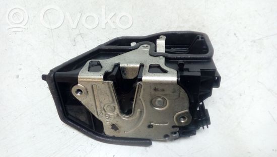 BMW X5 E70 Rear door lock 7167075