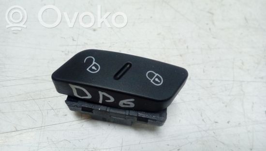 Volkswagen PASSAT CC Central locking switch button 1K0962126B