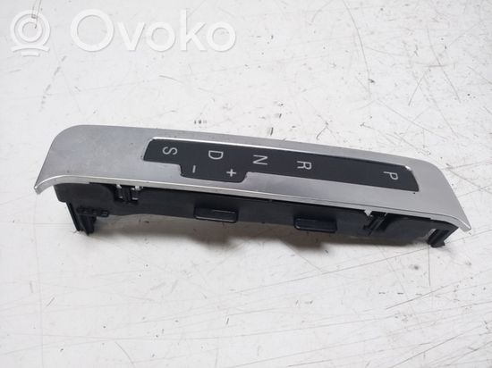 Audi Q7 4L Gear shift selector indicator 4L1713463A