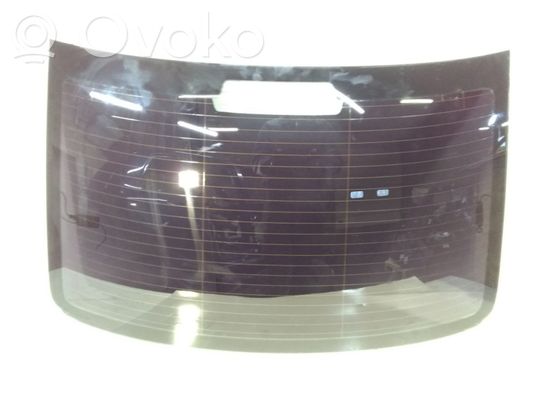 Volkswagen PASSAT B7 Rear windscreen/windshield window