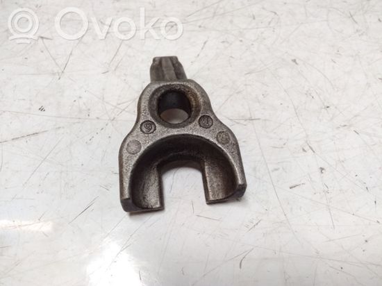 BMW 5 E60 E61 Fuel Injector clamp holder