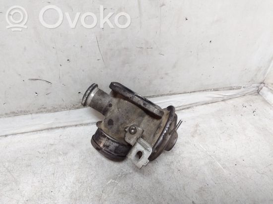 BMW 3 E46 EGR valve 72826400