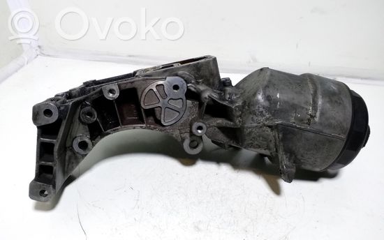 BMW 5 E39 Oil filter mounting bracket 6750330270