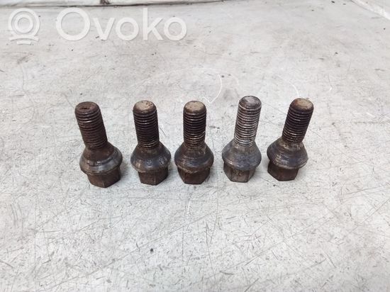 BMW 3 E46 Nuts/bolts