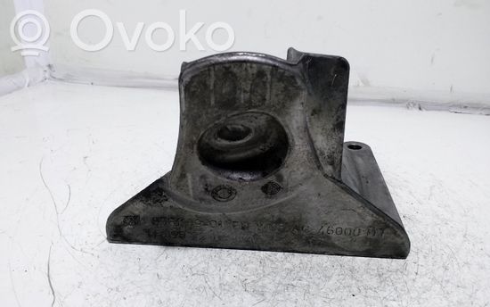 BMW 5 E60 E61 Engine mounting bracket 22116761149 TF1960211