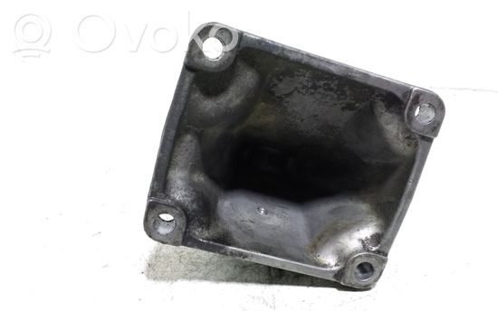 Mercedes-Benz E W210 Engine mounting bracket 6042230004