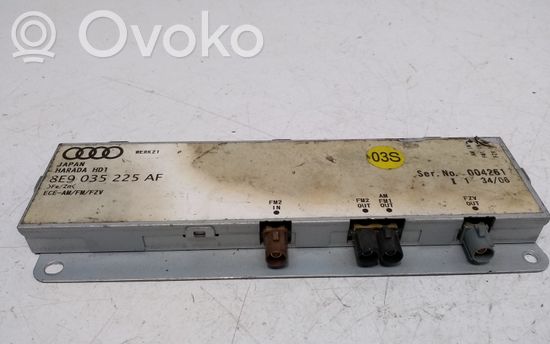 Audi A4 S4 B7 8E 8H Aerial antenna amplifier 8E9035225AF