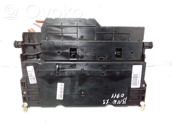 BMW X3 E83 Fuse module 8364542