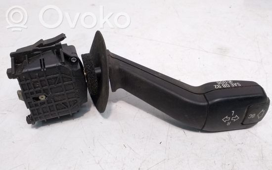 BMW 5 E39 Indicator stalk 8352172