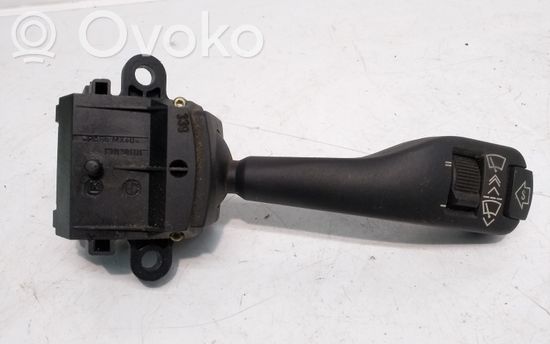 BMW 5 E39 Wiper control stalk 8375407