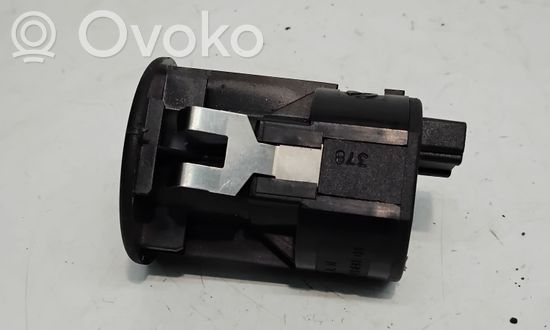 BMW 5 E60 E61 Passenger airbag on/off switch 6974643