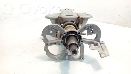 BMW 5 E60 E61 Steering wheel axle 6788816 2201055885A 2201055885