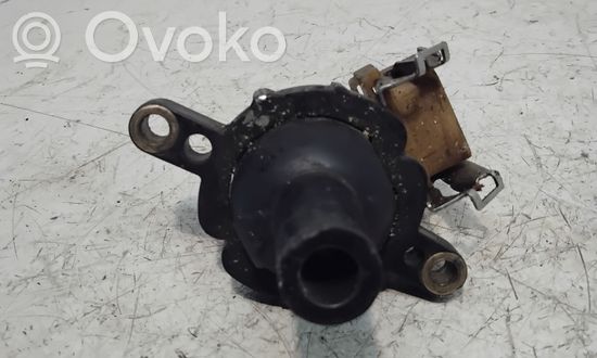 BMW 5 E39 High voltage ignition coil 1748017