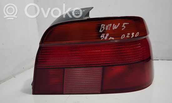 BMW 5 E39 Rear/tail lights 8358032