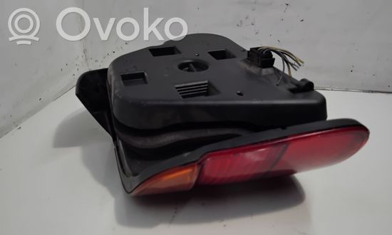 BMW 5 E39 Rear/tail lights 8358032