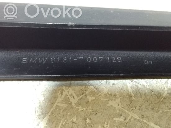 BMW 3 E46 Front wiper blade arm