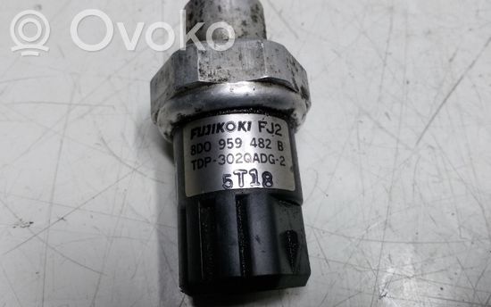 Volkswagen PASSAT B5 Air conditioning (A/C) pressure sensor 8D0959482B TDP302QADG2