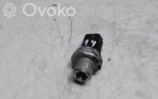 Volkswagen PASSAT B5 Air conditioning (A/C) pressure sensor 8D0959482B TDP302QADG2