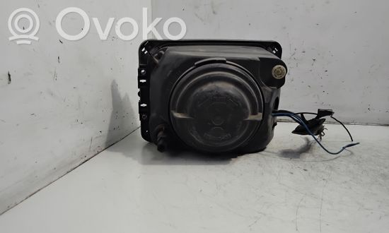 Mercedes-Benz 609 Headlight/headlamp