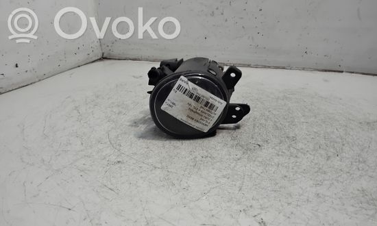 Mercedes-Benz B W245 Front fog light A2518200756 0305076001