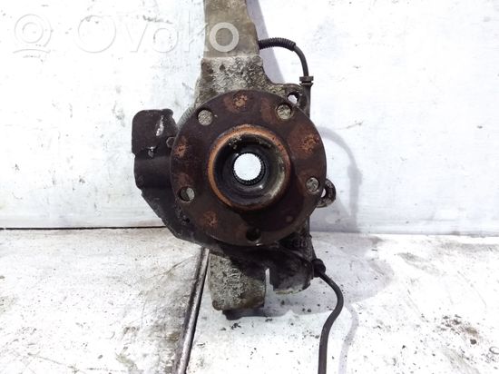 Audi A4 S4 B5 8D Front wheel hub spindle knuckle 8D0407257
