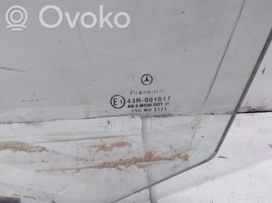 Mercedes-Benz S W220 Front door window glass four-door