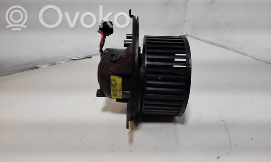 Volkswagen PASSAT CC Heater fan/blower 1K28200015G