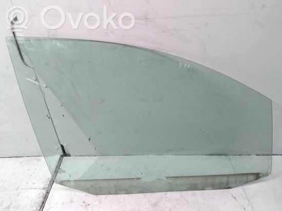Volkswagen Touran I Front door window glass four-door