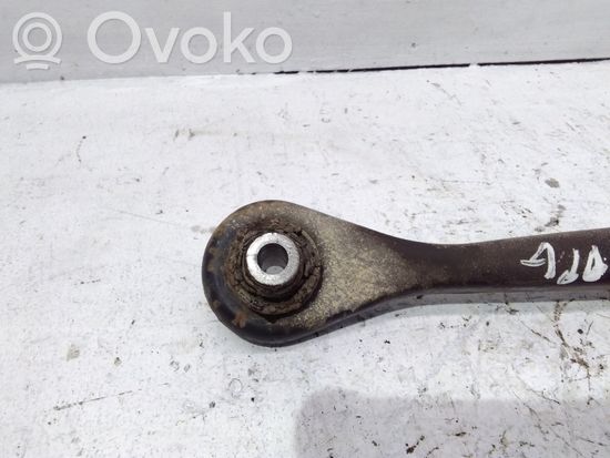 Volkswagen Touran I Rear control arm