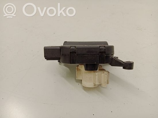 Volkswagen Touran I Air flap motor/actuator 1K0907511D 983381FD 0132801337