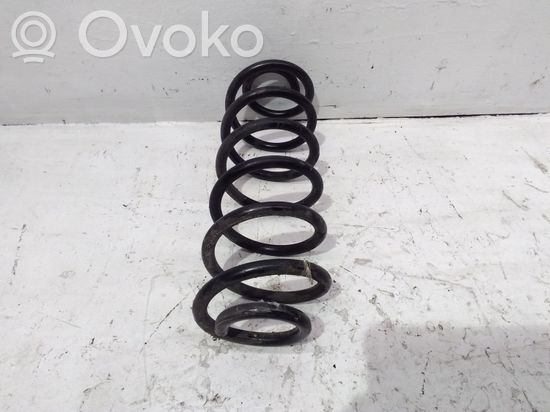 Volkswagen Golf VI Rear coil spring