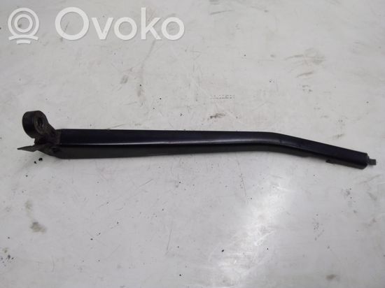 BMW 1 E81 E87 Rear wiper blade arm 713850706