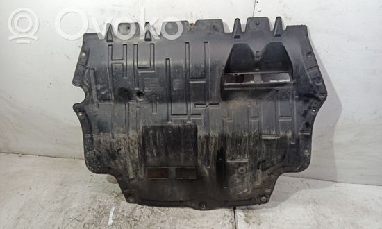 Volkswagen PASSAT B6 Engine splash shield/under tray 3C0825237