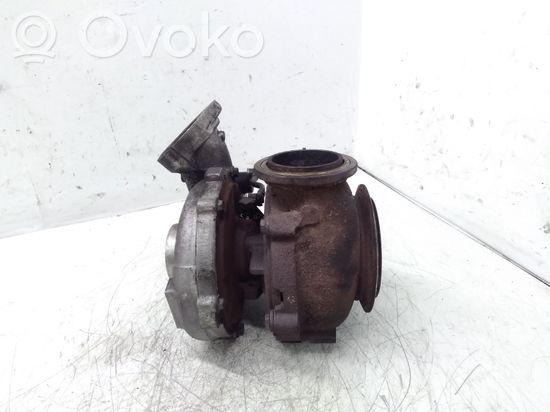 BMW 5 E60 E61 Turbo 7794259 GT2260V