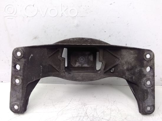 BMW 5 E60 E61 Gearbox mounting bracket 6761106
