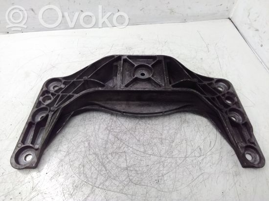 BMW 5 E60 E61 Gearbox mounting bracket 6761106