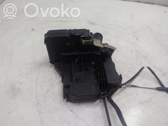 Mercedes-Benz E W211 Front door lock 2117200535013