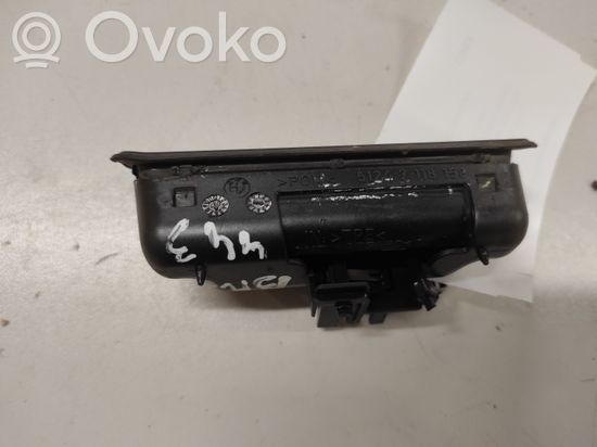 BMW 3 E90 E91 Tailgate opening switch 51247118158