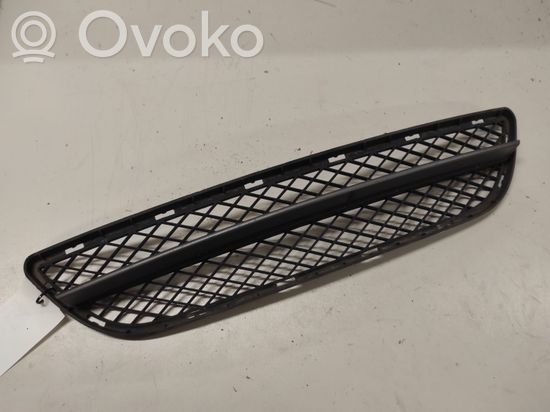 BMW 3 E90 E91 Front bumper lower grill 7134074 22944911