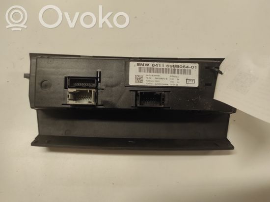 BMW 3 E90 E91 Climate control unit 6411698806401 060228572B