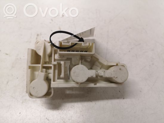 BMW 3 E90 E91 Tail light bulb cover holder 276121 27619014 160075