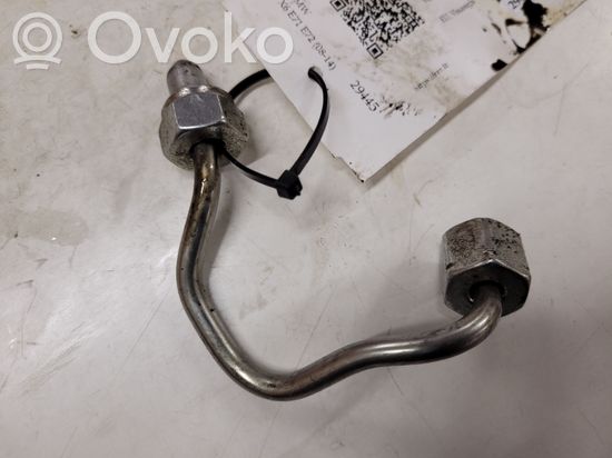 BMW X6 E71 E72 Fuel injector supply line/pipe