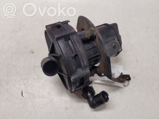 BMW 3 E46 Vacuum pump 557232148296