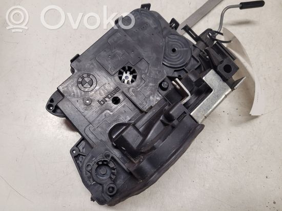 BMW 3 E90 E91 Rear door lock 7060296 A048315