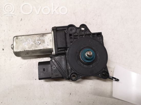 BMW 3 E90 E91 Rear door window regulator motor 3K3152B 71001603 1060079