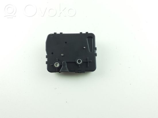 BMW 3 E90 E91 Tailgate window lock/catch/latch 8218849 KL8602