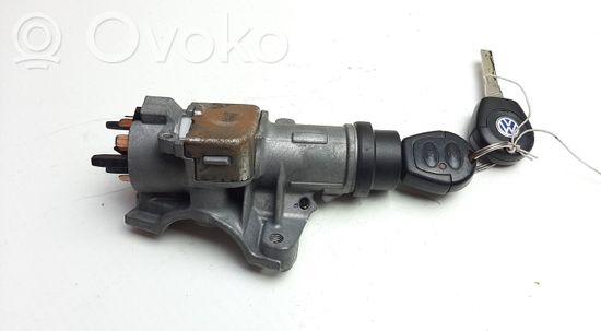 Volkswagen Polo Ignition lock 4B0905851N M6016