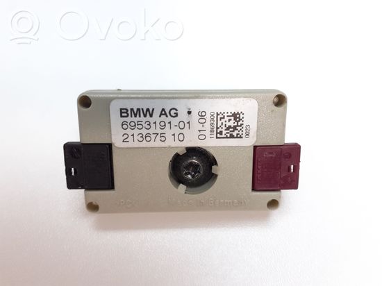 BMW 5 E60 E61 Aerial antenna amplifier 6953191 695319101